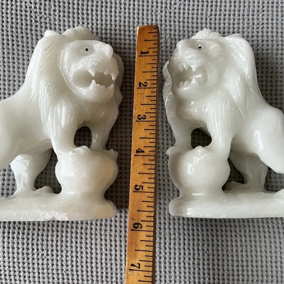 Vintage Pair of Lion Bookends Book Ends Stone Heavy Door Stop - Picture 14 of 15